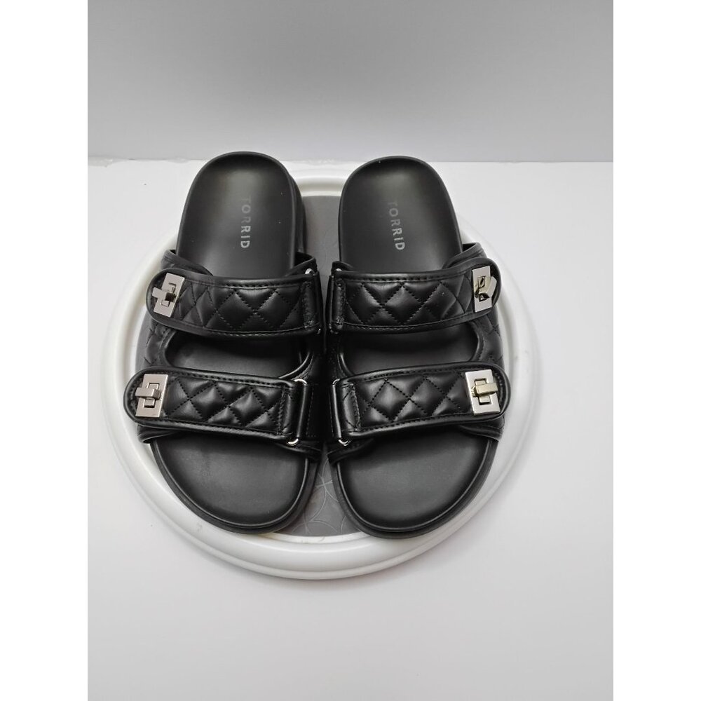 Torrid Womens Black Quilted Double Strap Slide Sandals W/ Silver Buckles Size 7.